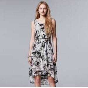 Apt 9 White with Black and Grey Wrap Dress